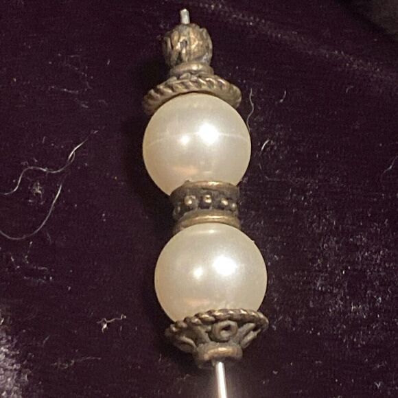 Vintage Lot of 3 Fashionable Hat Pins Various Designs - Picture 5 of 5